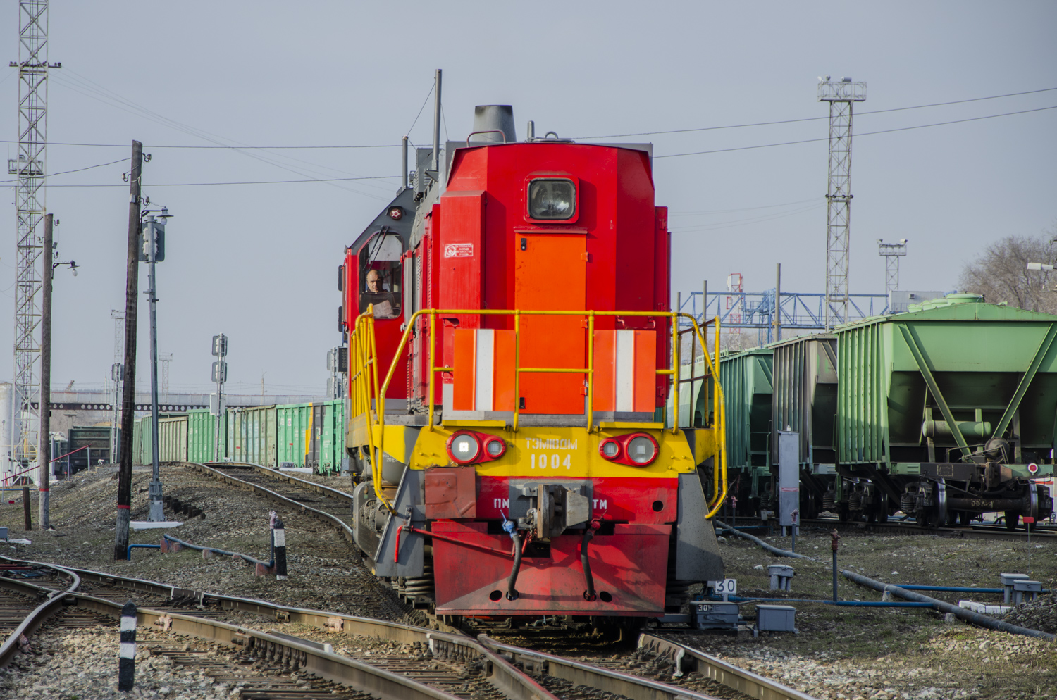 ТЭМ18ДМ-1004