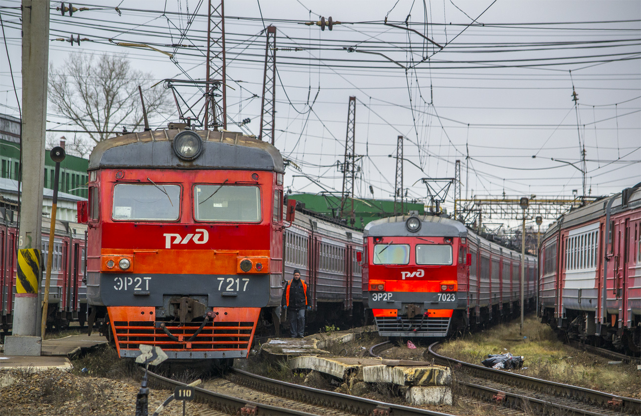 ЭР2Т-7217; ЭР2Р-7023