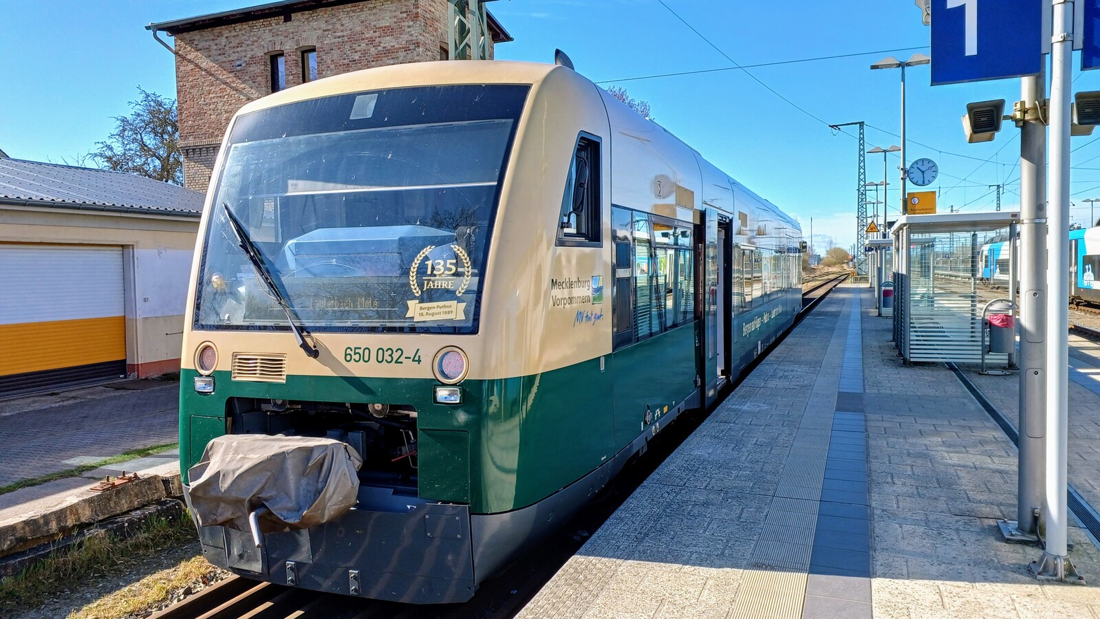 650 032-4