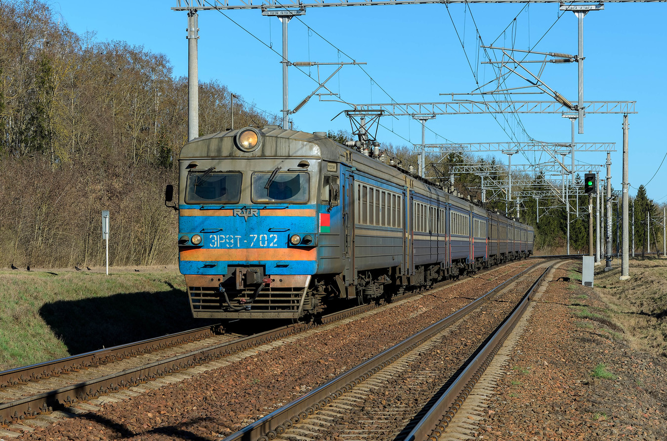 ЭР9Т-702