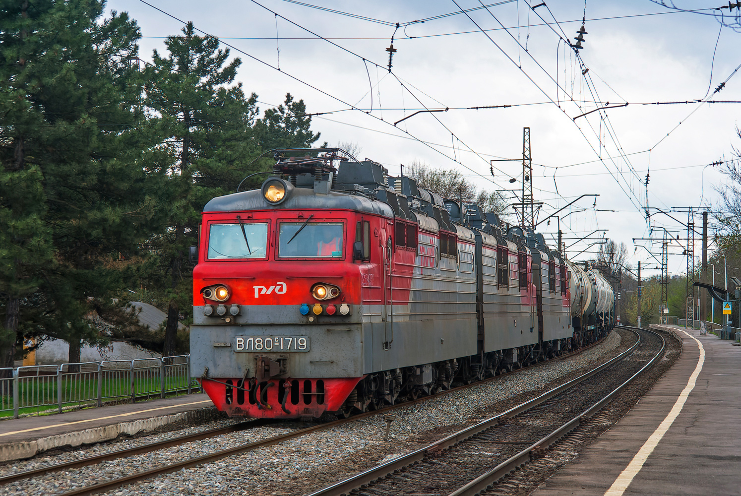 ВЛ80С-1719