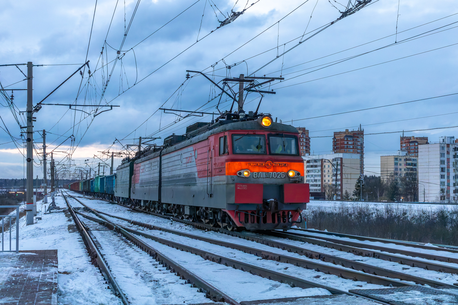 ВЛ11.8-702