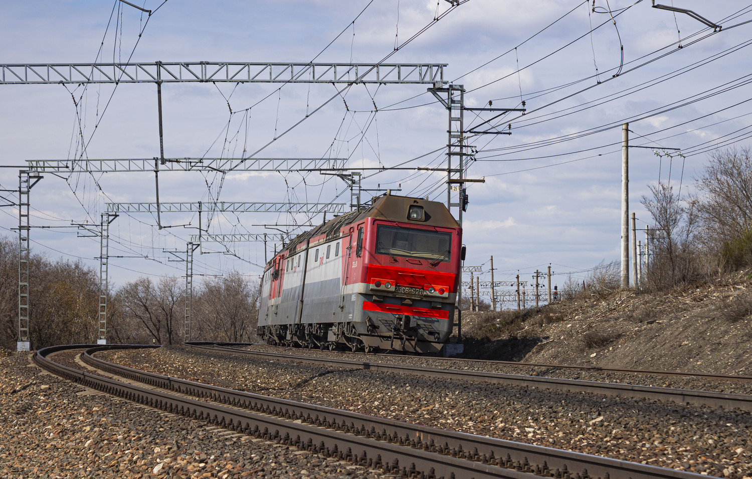 2ЭС6-528