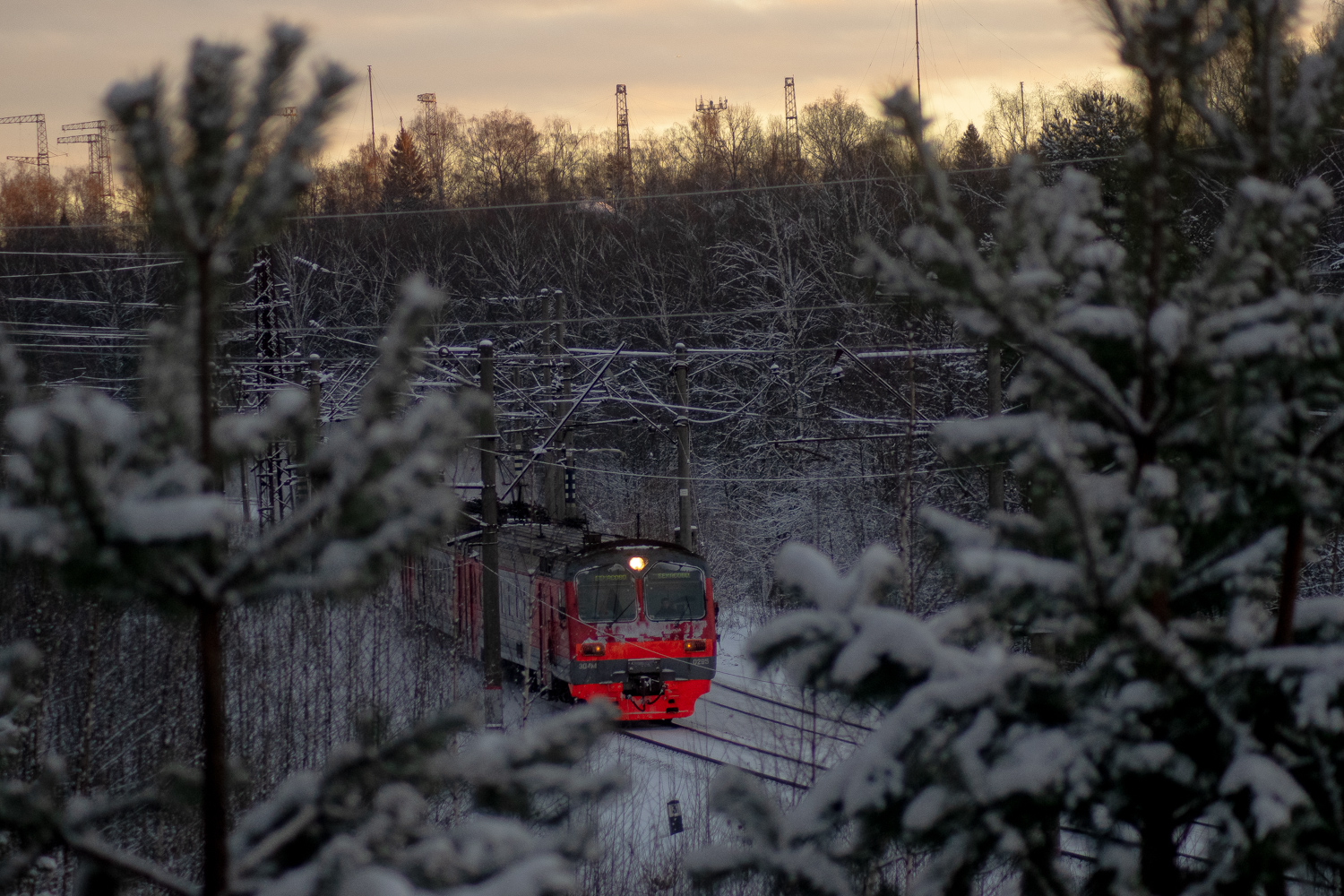 ЭД4М-0295; Фотозарисовки (Московская железная дорога)