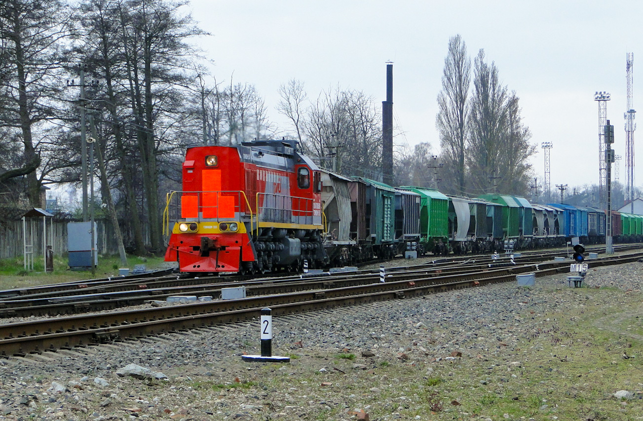 ТЭМ18ДМ-355