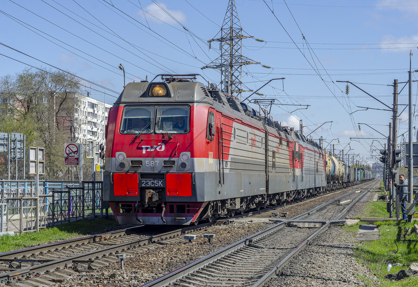 2ЭС5К-587