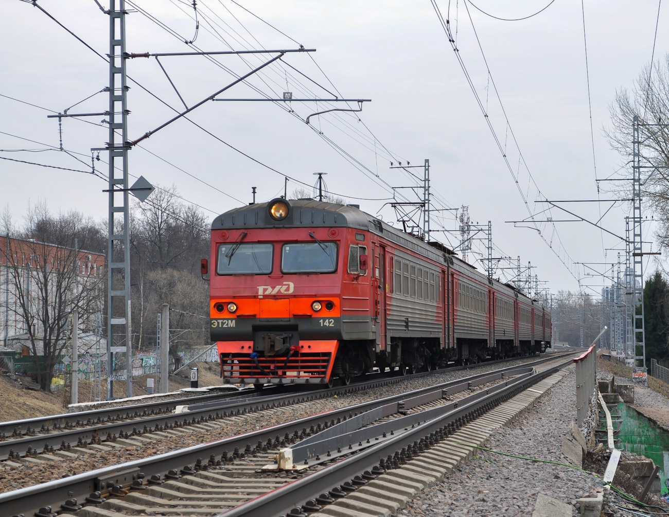 ЭТ2М-142