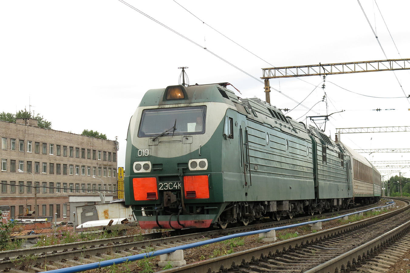 2ЭС4К-010
