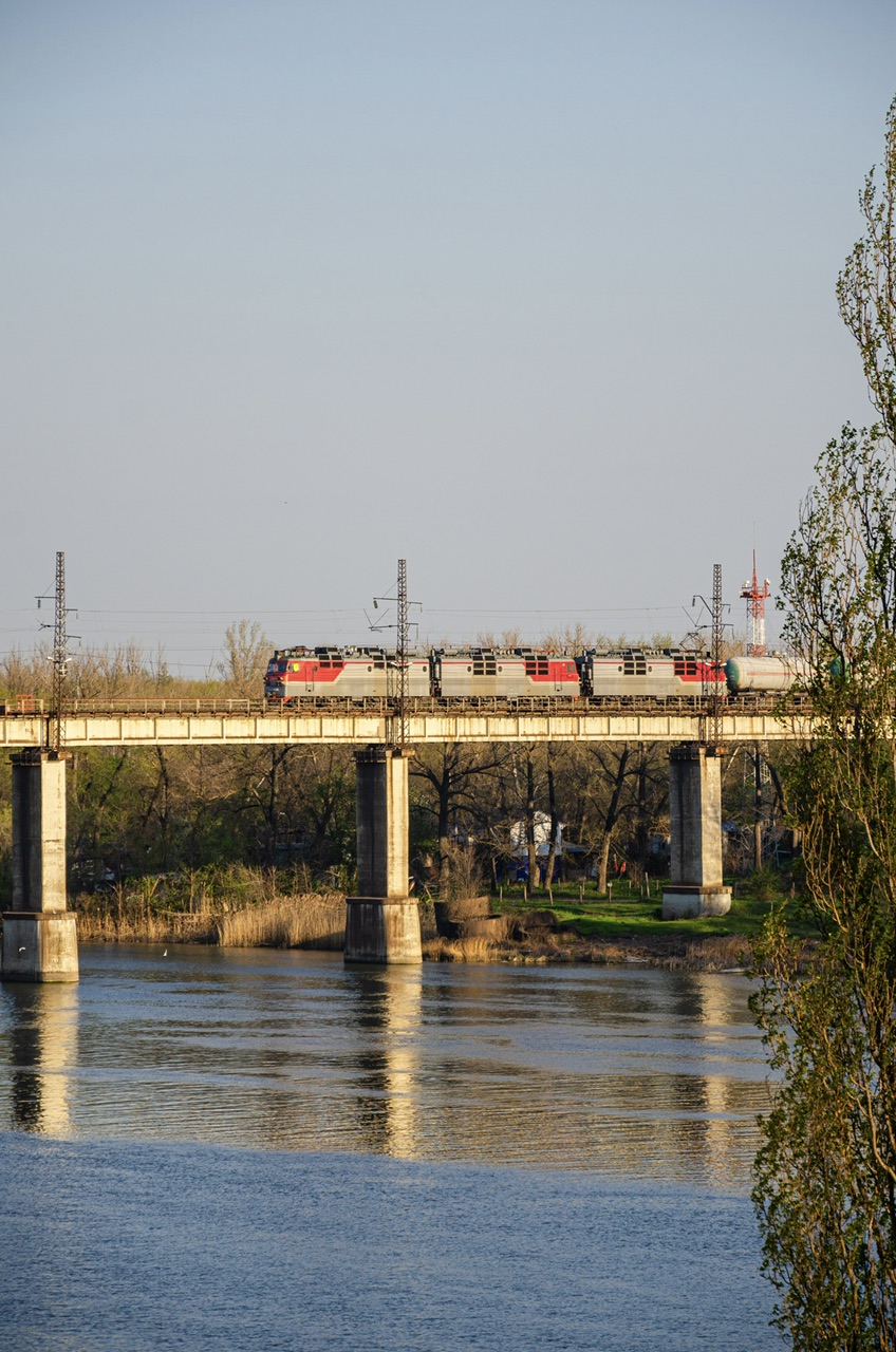 ВЛ80С-1680; Фотозарисовки (Северо-Кавказская железная дорога)