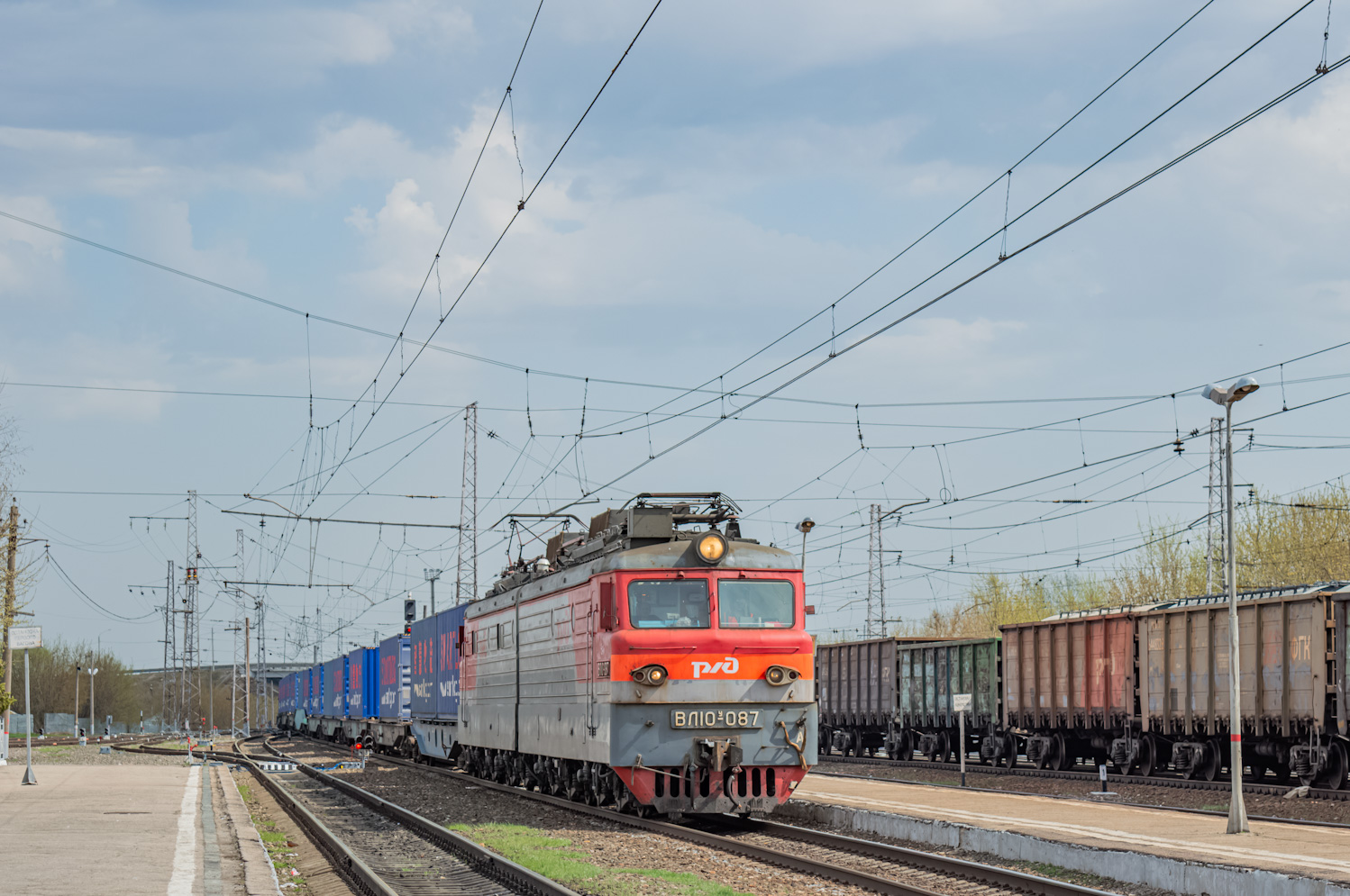 ВЛ10У-087