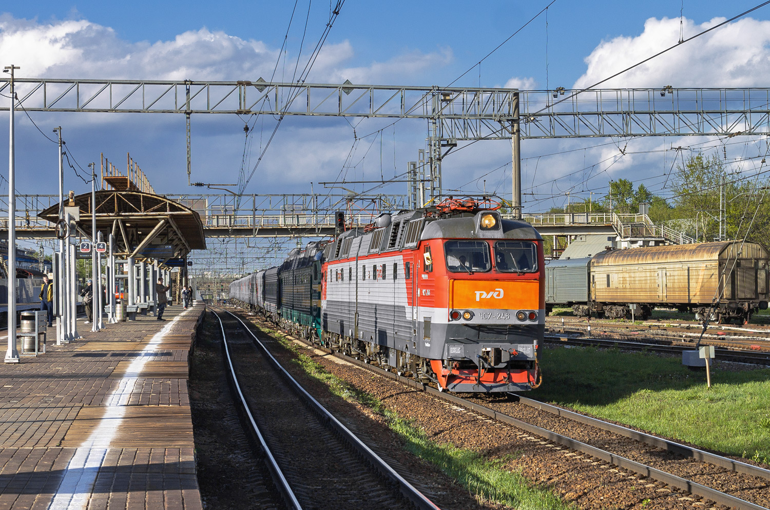 ЧС7-246