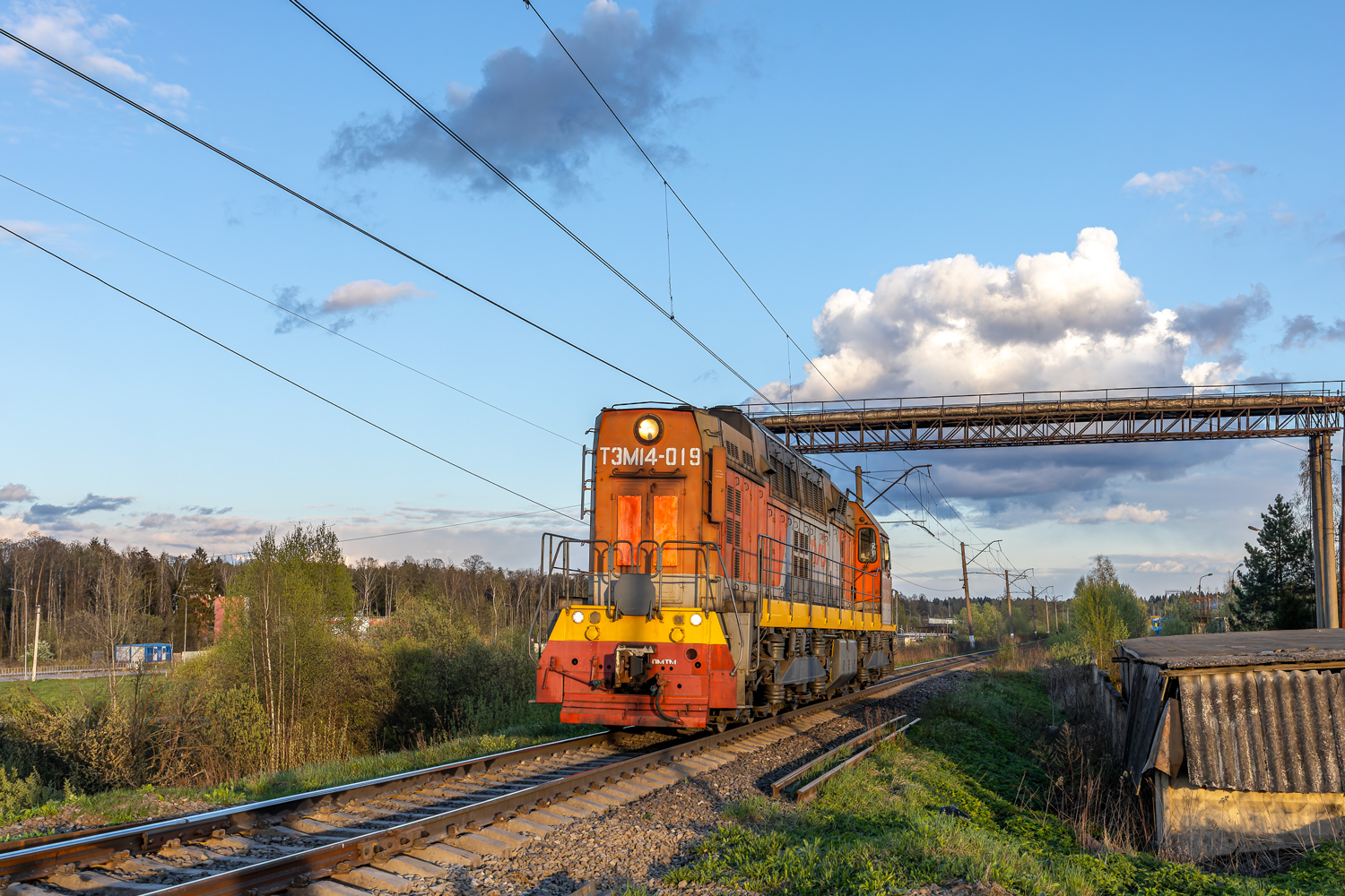 ТЭМ14-0019
