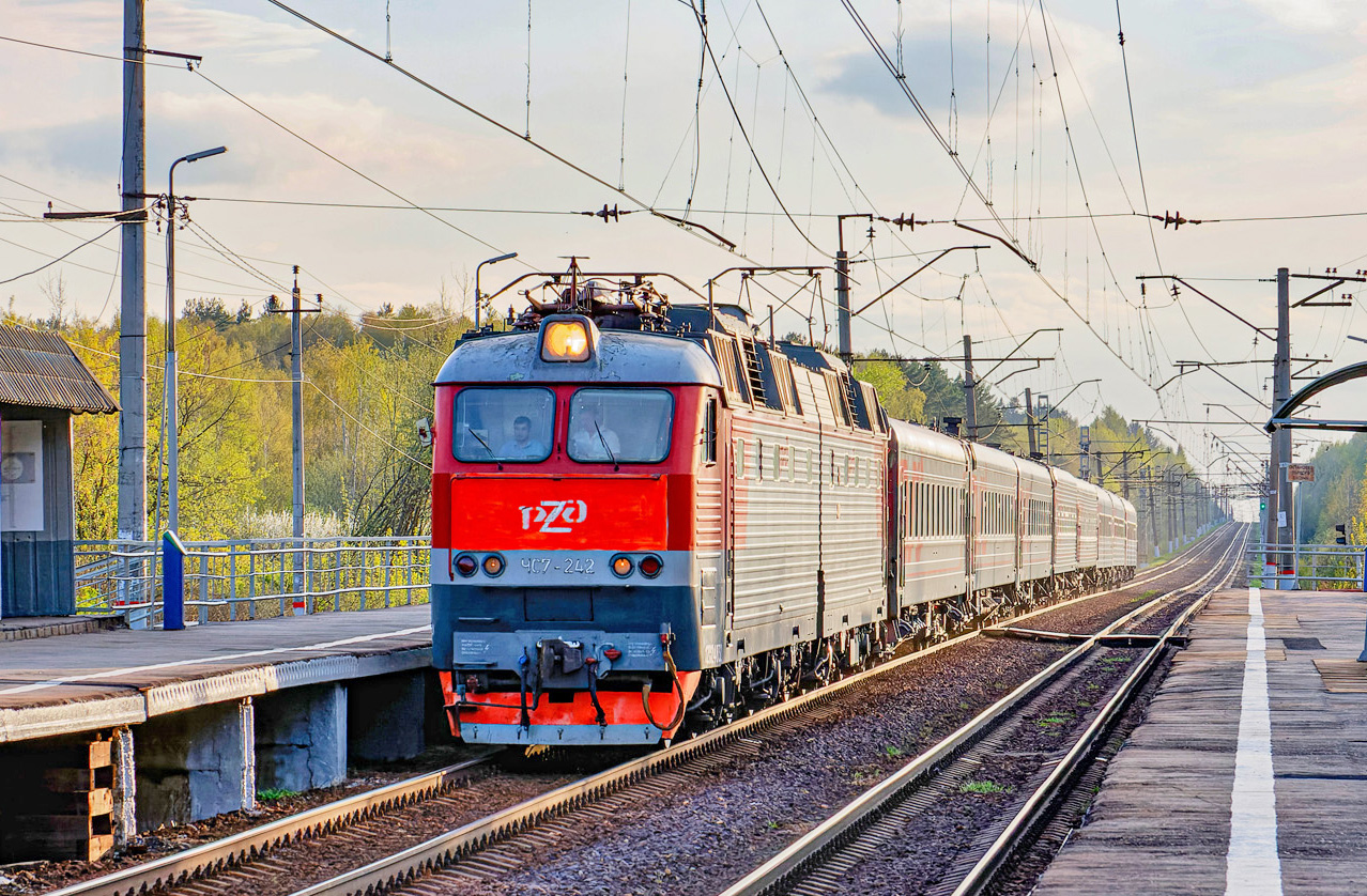 ЧС7-242