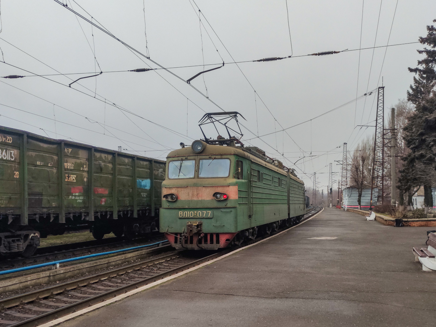 ВЛ10У-077