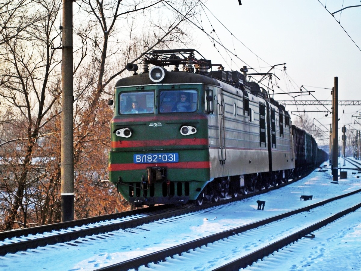 ВЛ82М-031