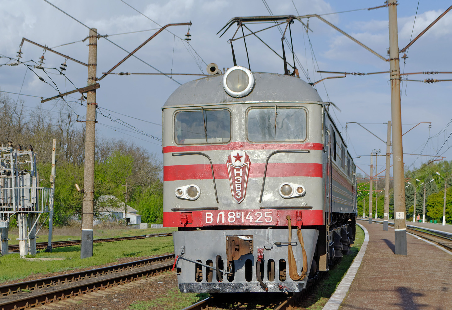 ВЛ8М-1425