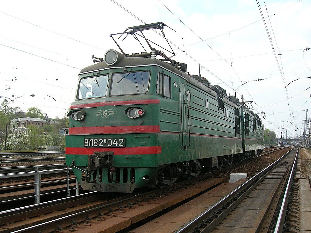 ВЛ82М-042