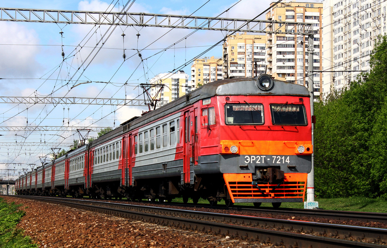ЭР2Т-7214