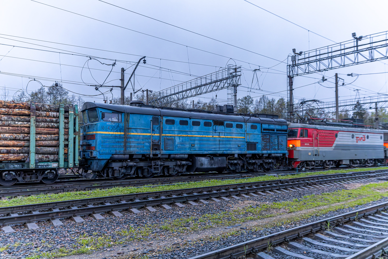 2ТЭ10М-3668