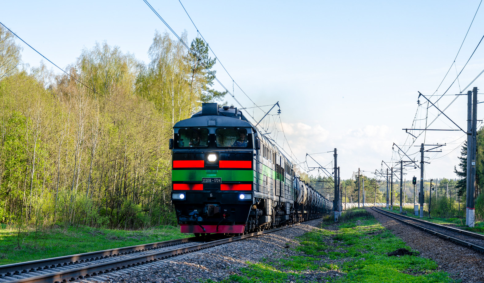 2ТЭ116-1724