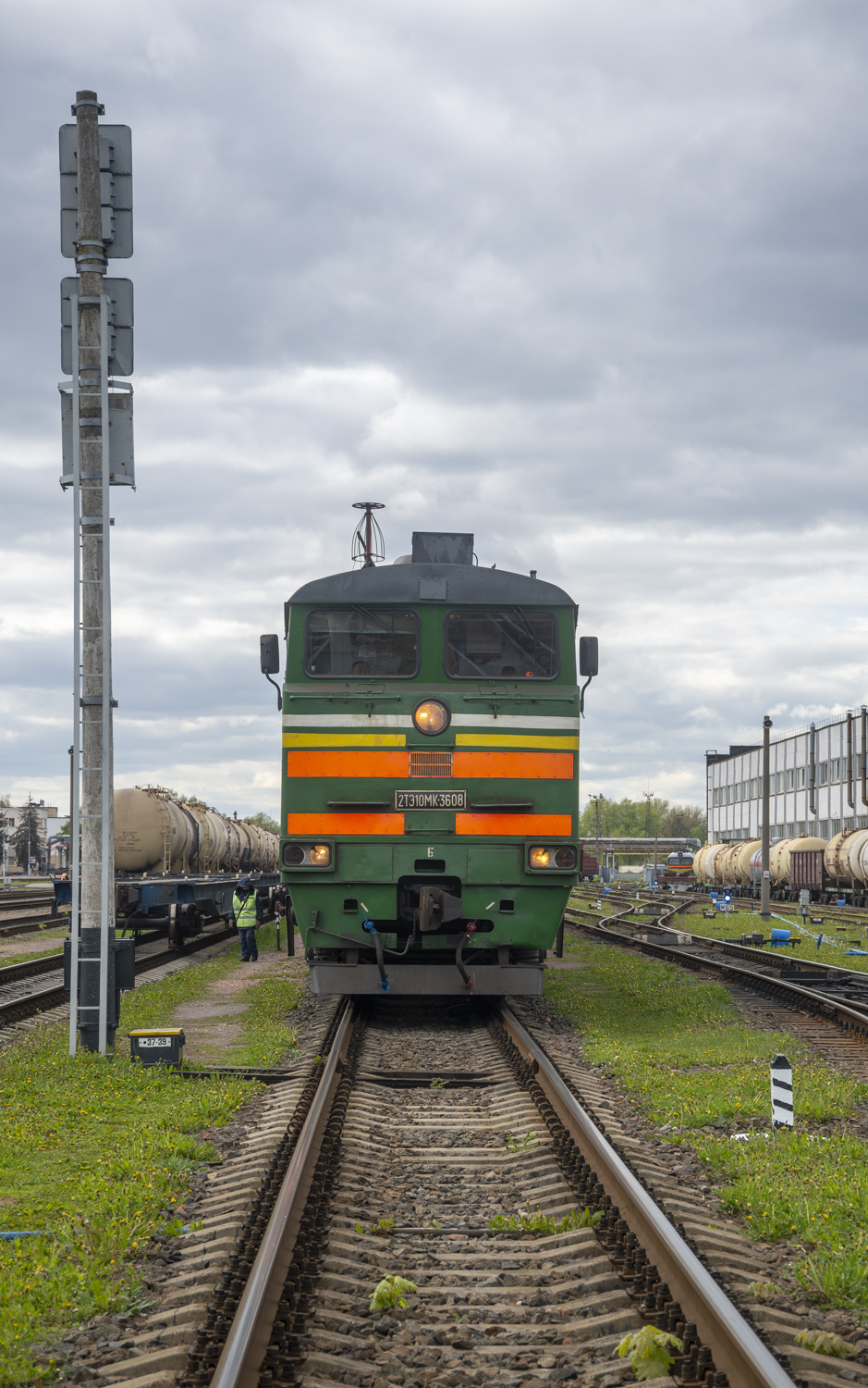 2ТЭ10МК-3608