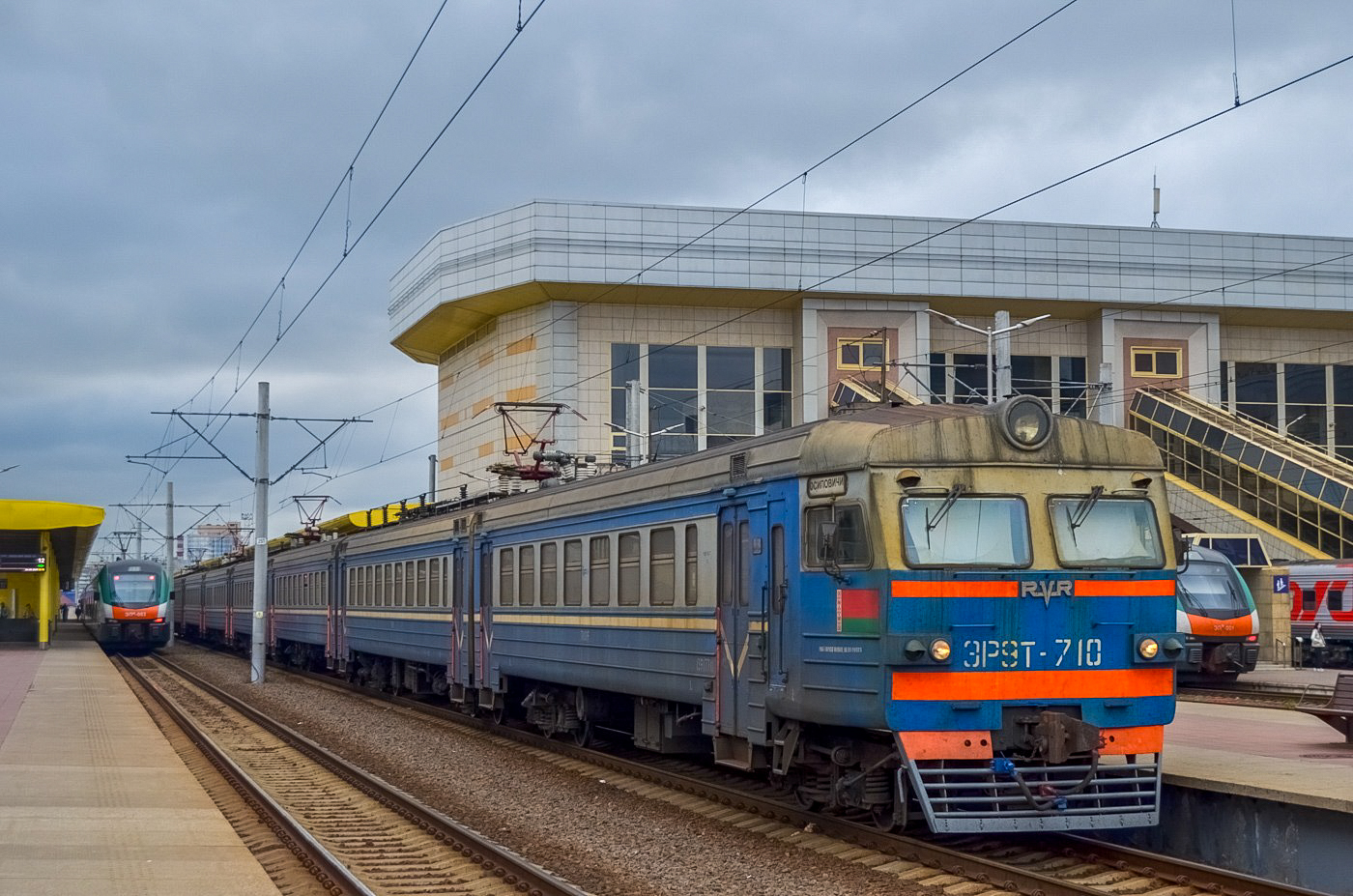 ЭР9Т-710