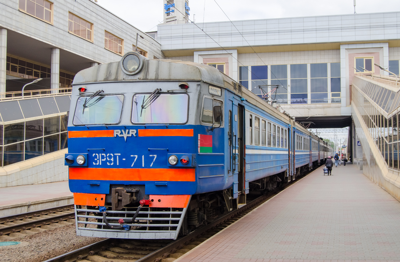 ЭР9Т-717