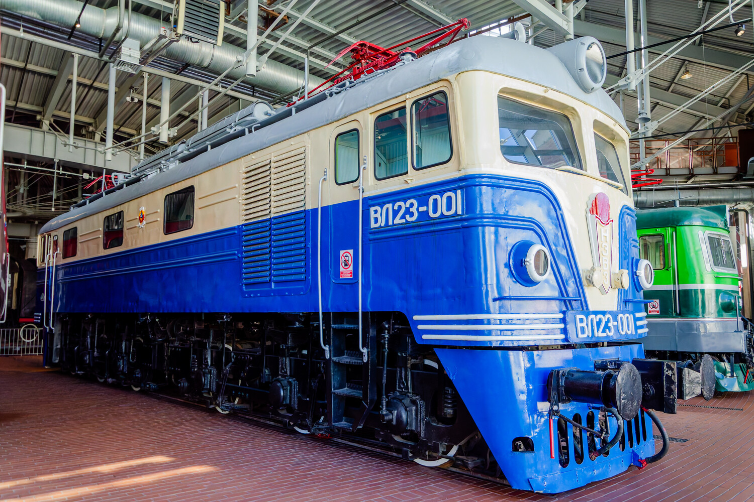 ВЛ23-001
