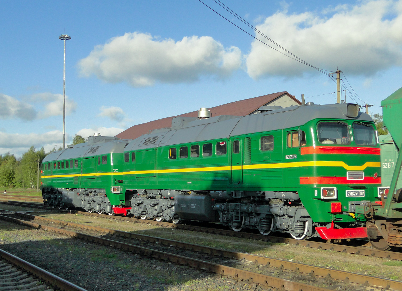 2М62У-0104