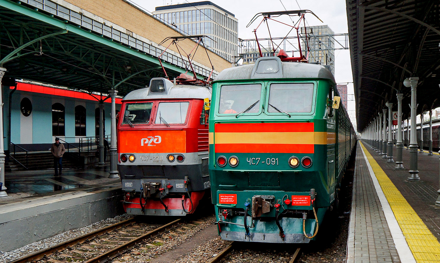 ЧС7-091