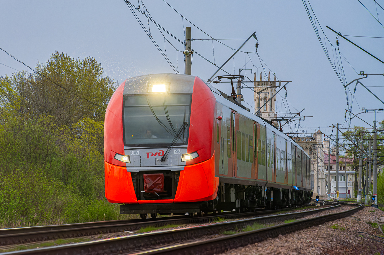 ЭС2Г-123