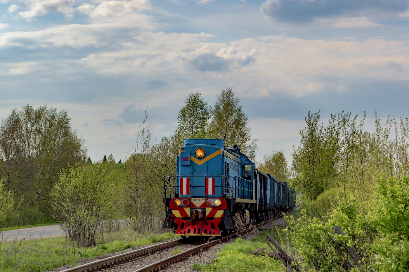 ТЭМ2-1327