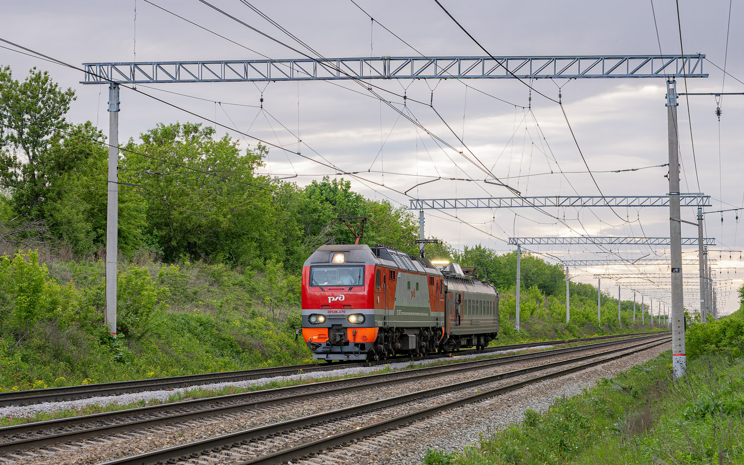 ЭП2К-370