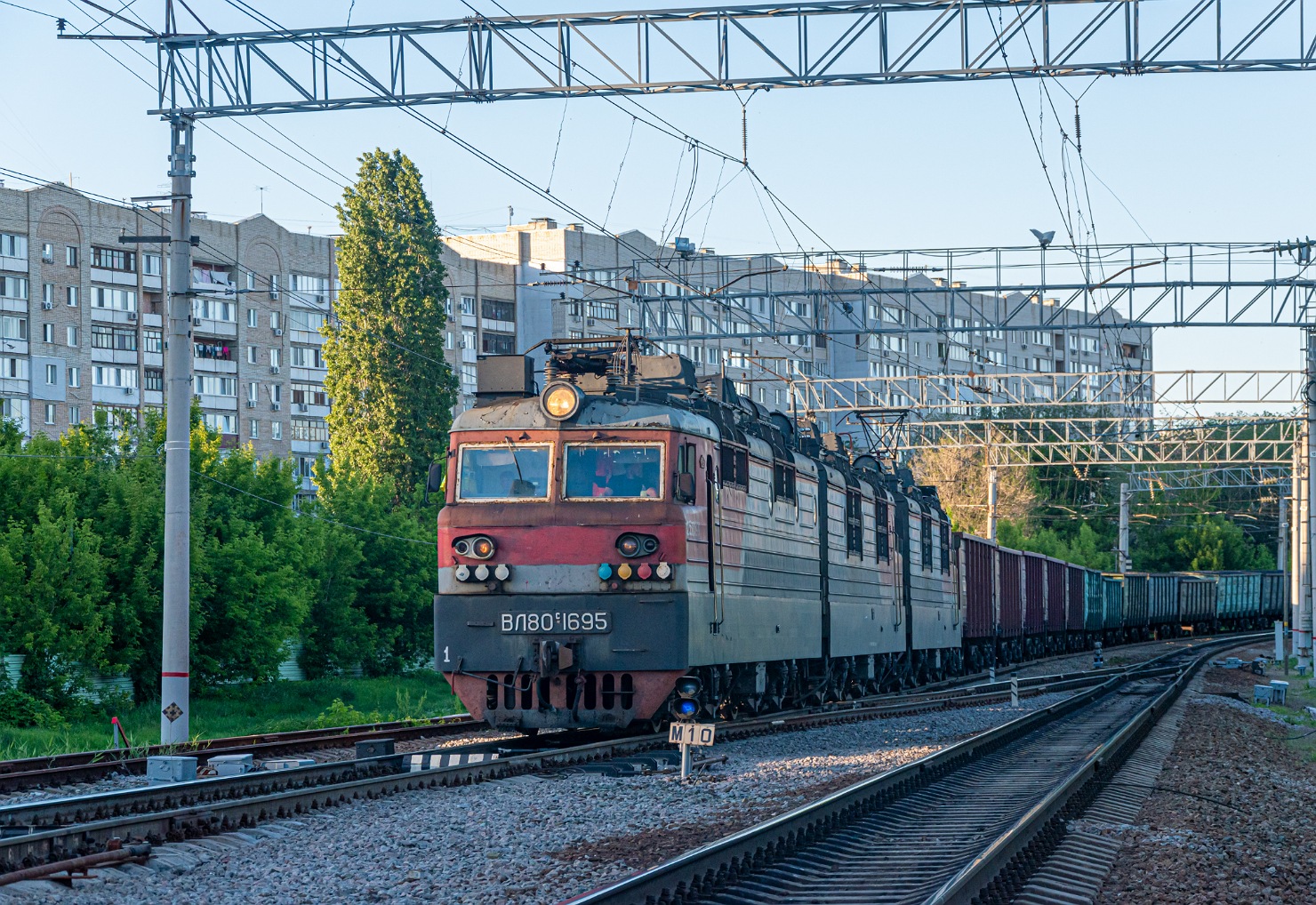 ВЛ80С-1695