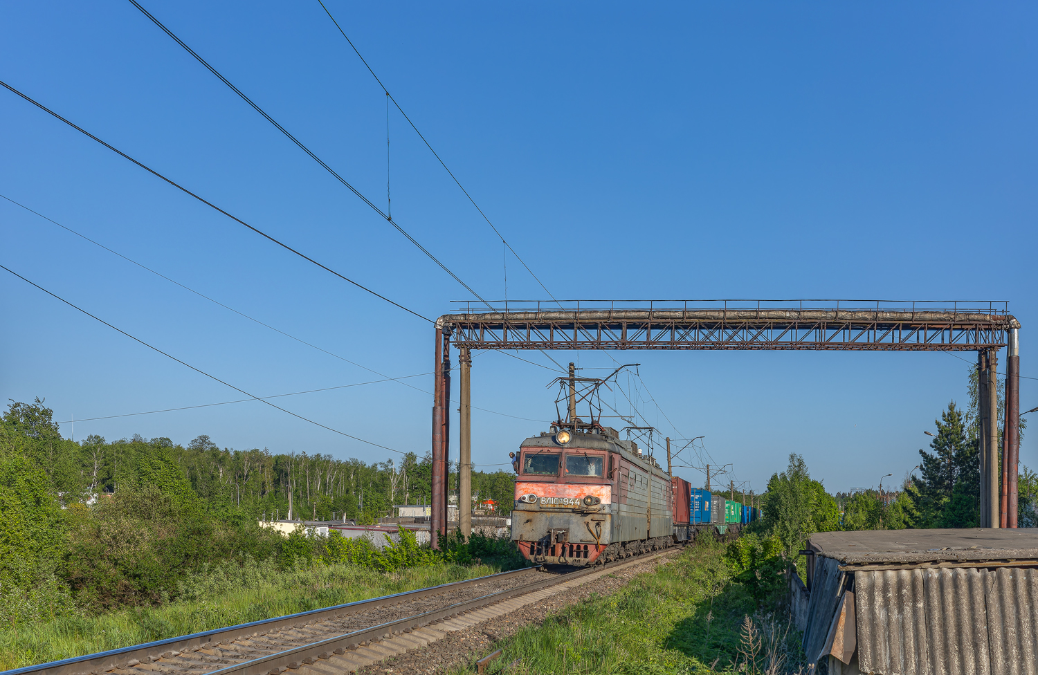 ВЛ10У-944