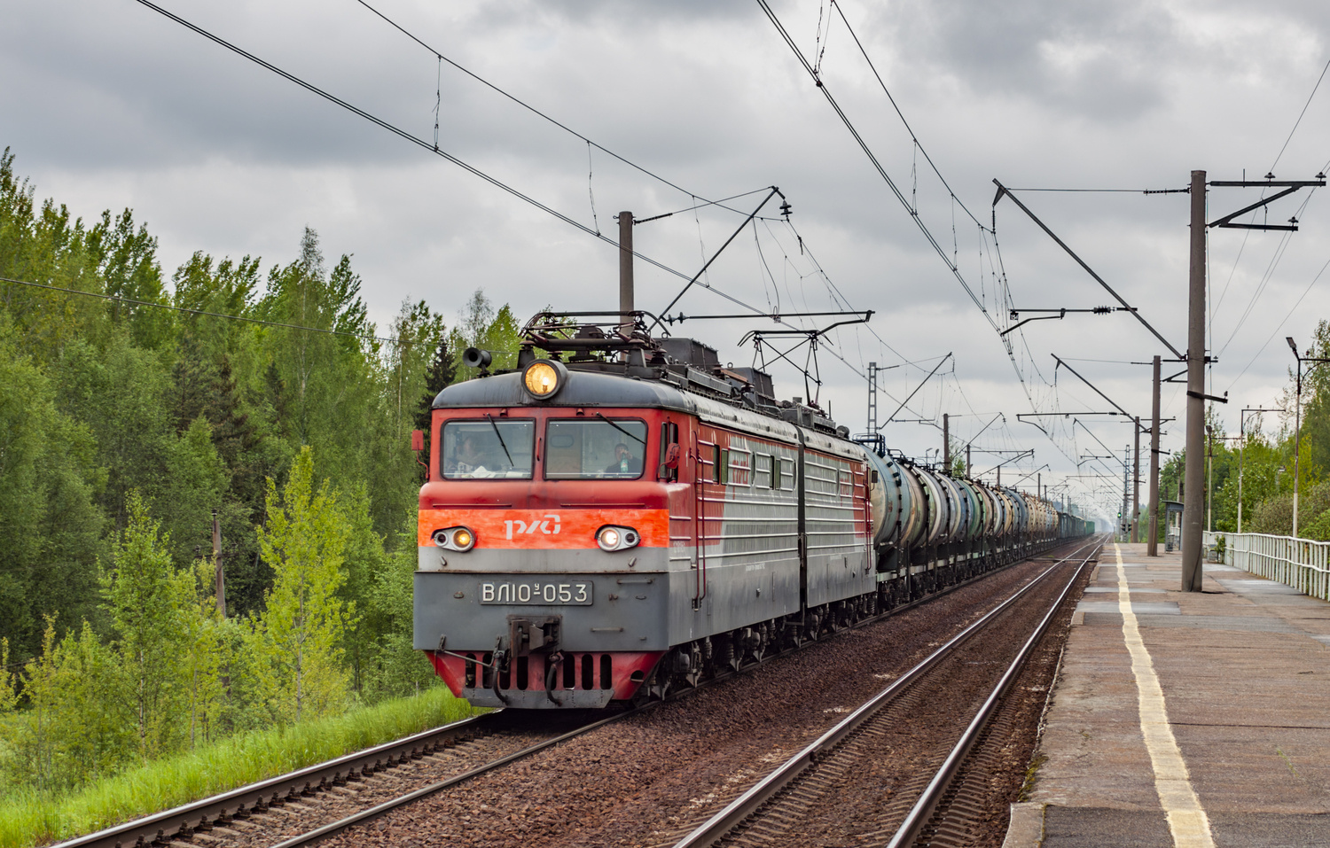 ВЛ10У-053