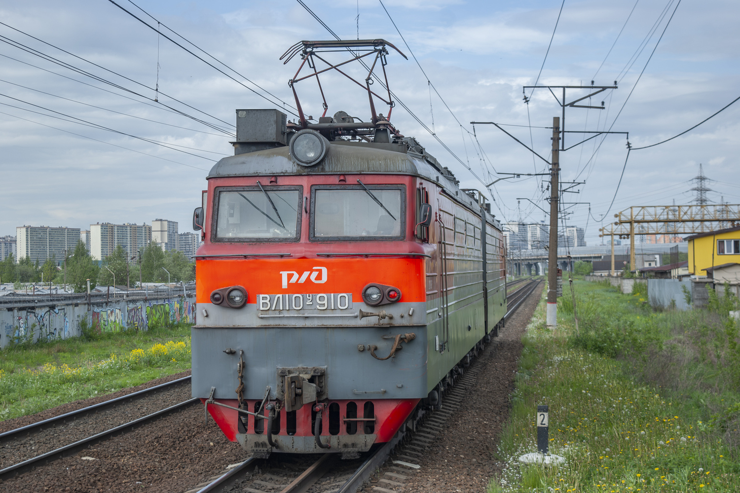 ВЛ10У-910