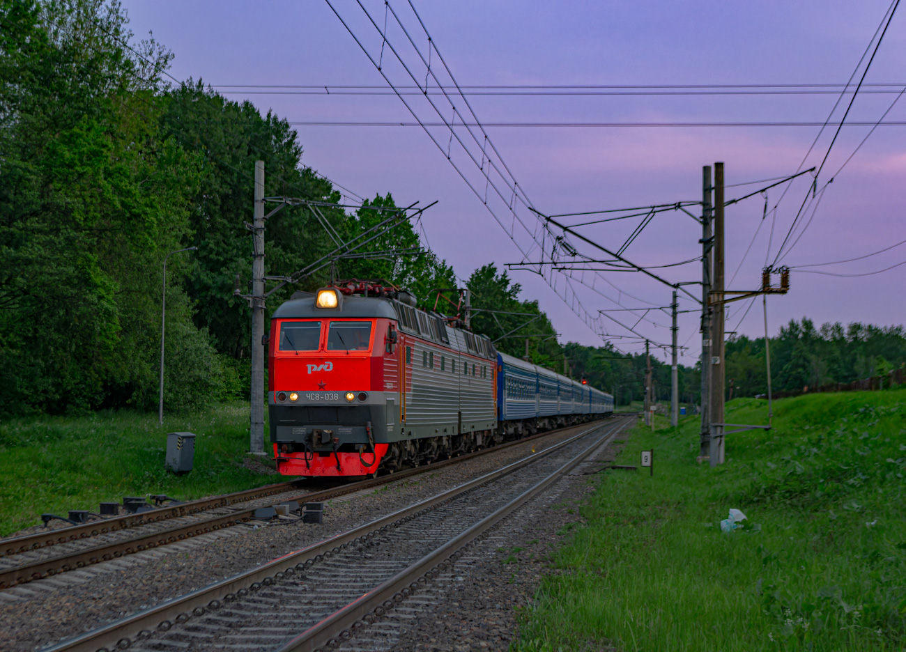 ЧС8-038