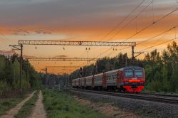 933 КБ