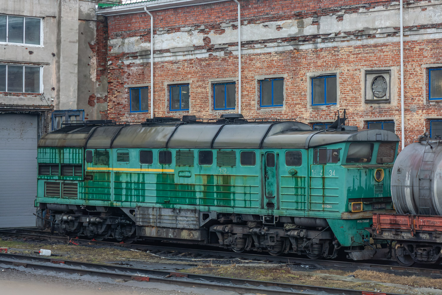 2ТЭ116-342