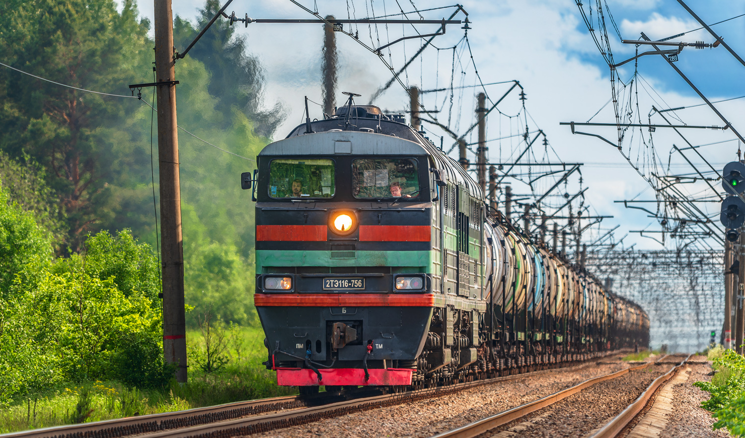 2ТЭ116-756