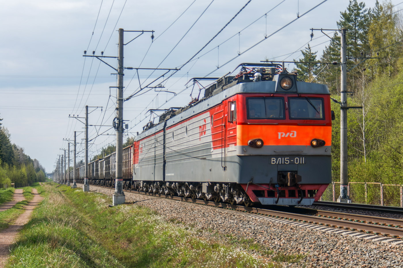ВЛ15-011