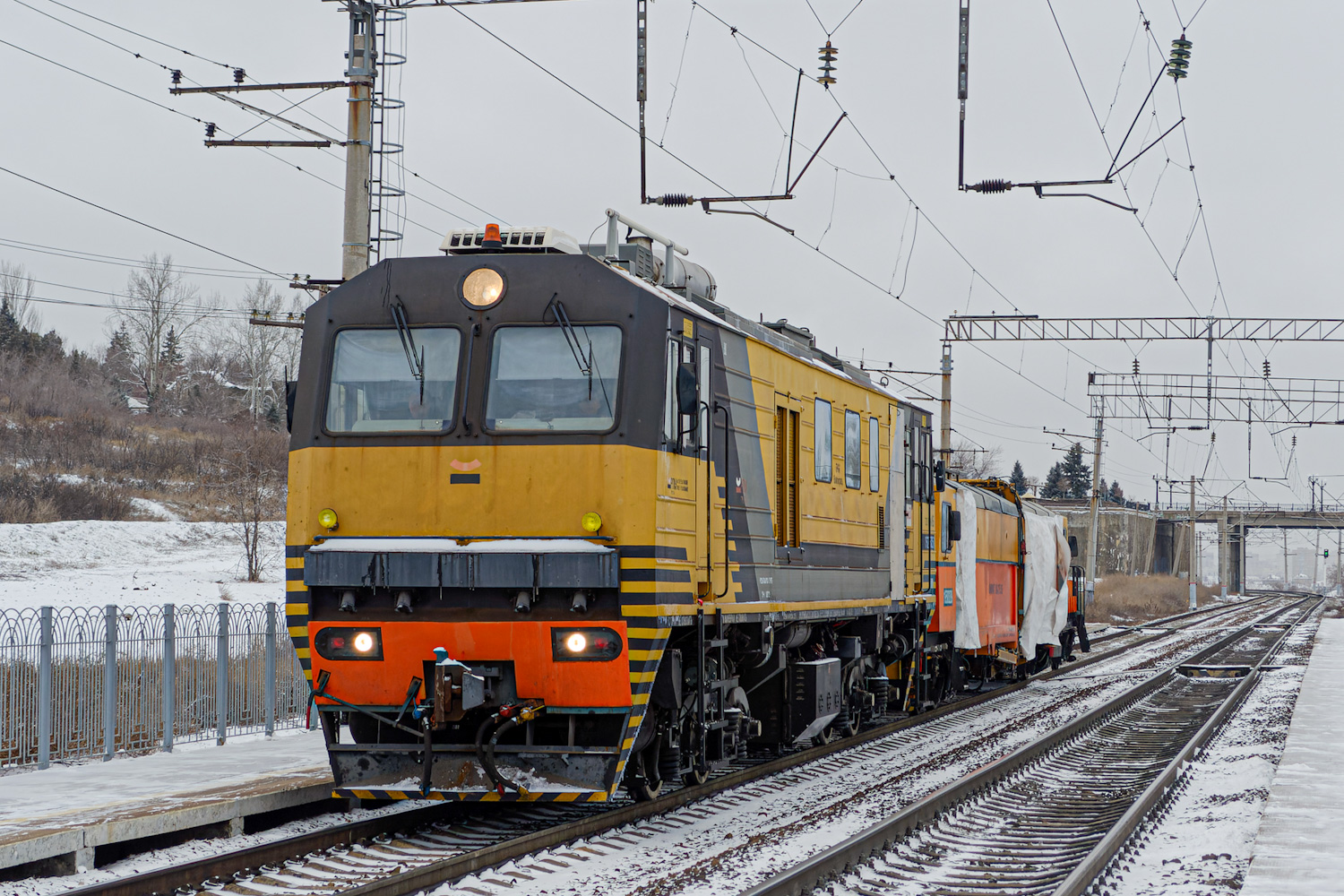 УТМ5-012