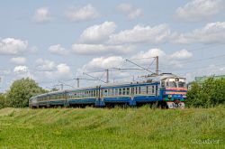 933 КБ