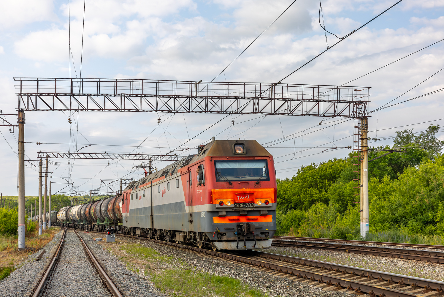 2ЭС6-703