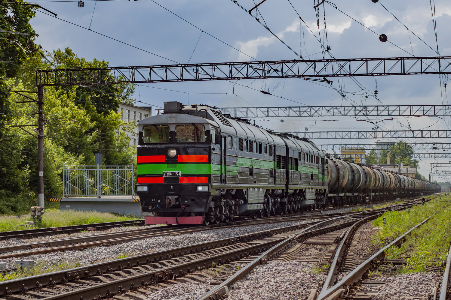 2ТЭ116-1724