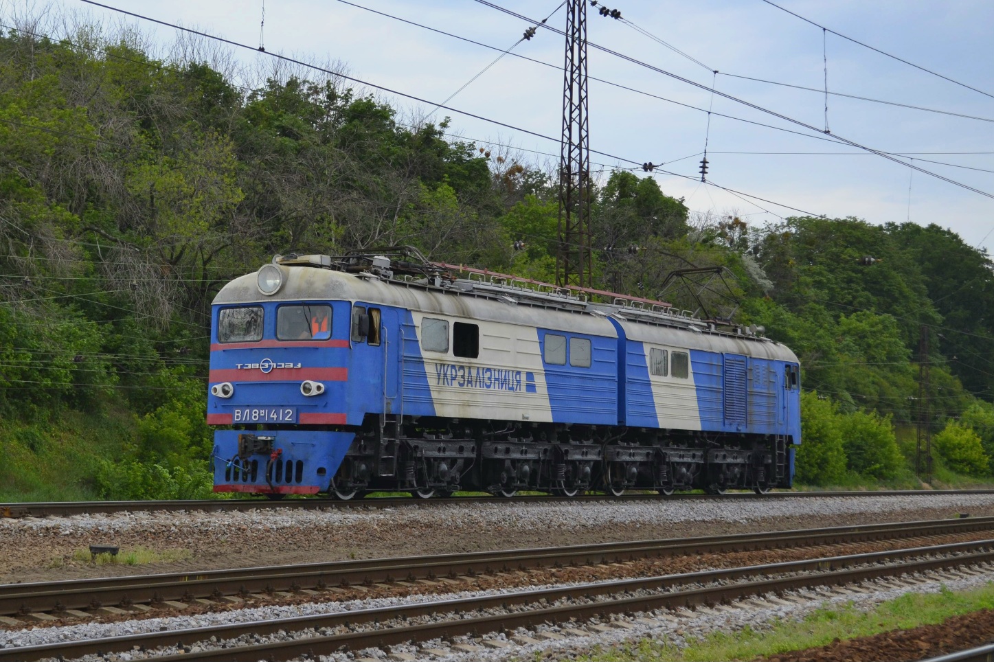 ВЛ8М-1412