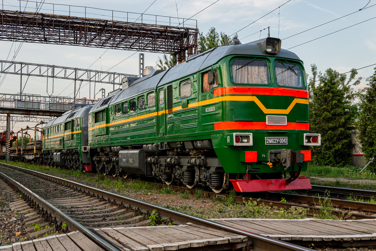 2М62У-0042
