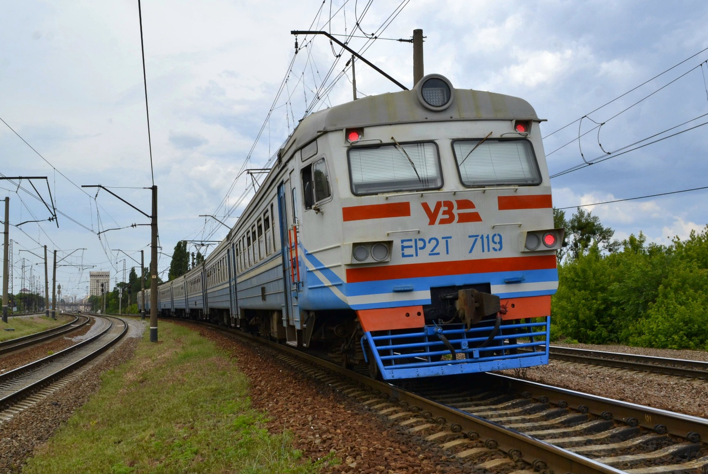 ЭР2Т-7119