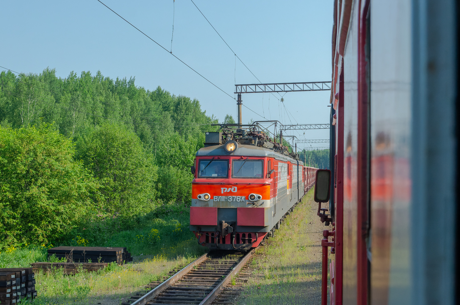 ВЛ11-376